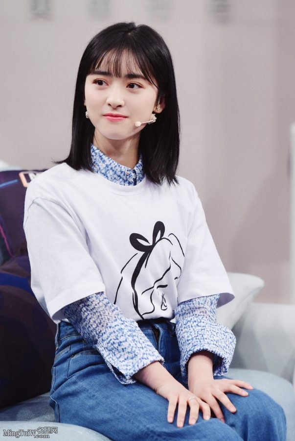 青春年少的沈月遇见中年熟女李静(5/8)