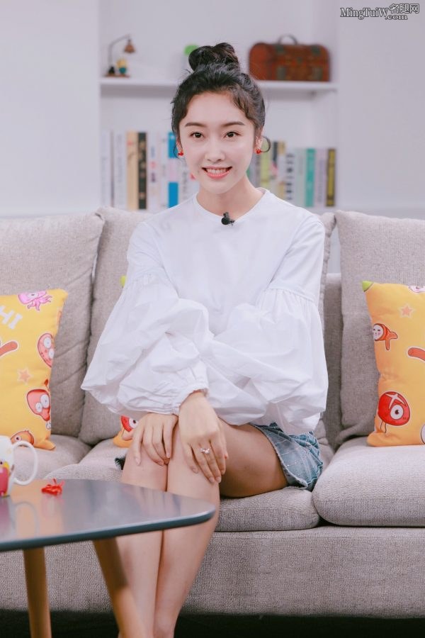 您的好友美腿宣璐已上线(6/9)