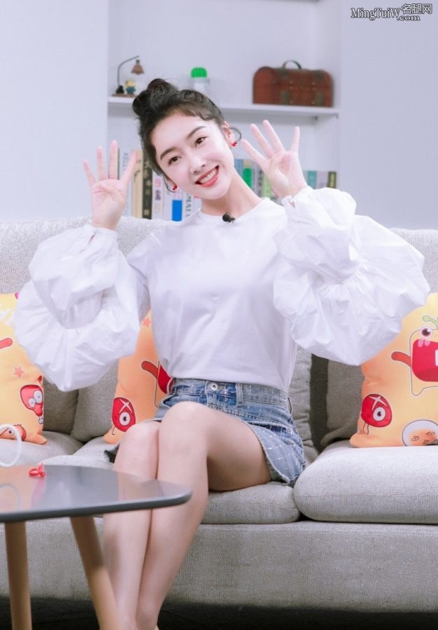您的好友美腿宣璐已上线(4/9)