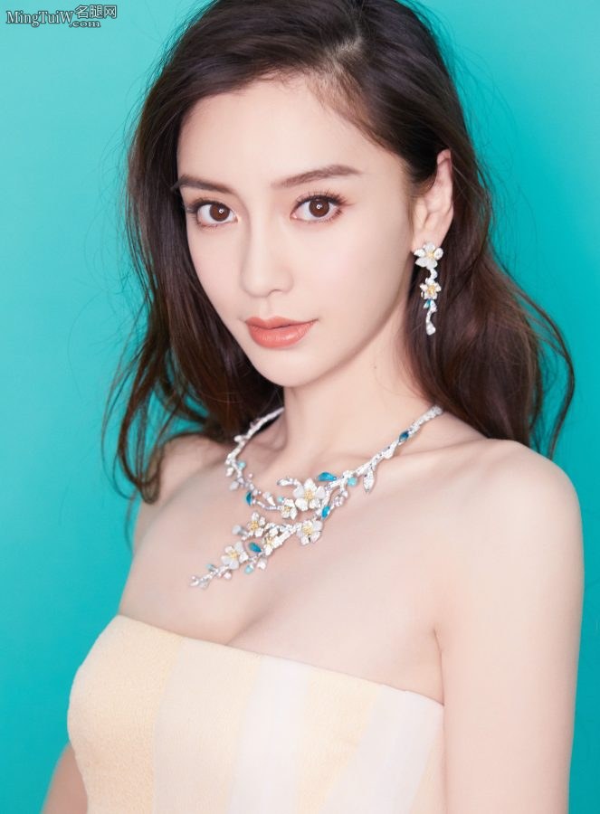 高颜值女明星Angelababy清新色调纱裙(3/11)