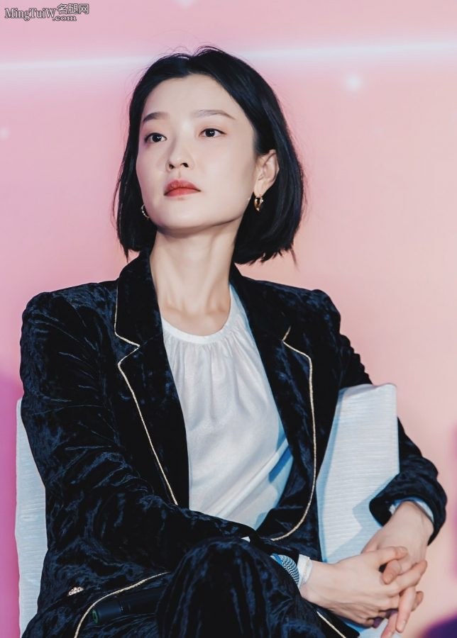知性的模特杜鹃高清脸部图片(6/9)