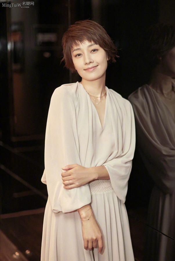 马伊琍微博宣布离婚,十一年婚姻宣告终结(3/5)
