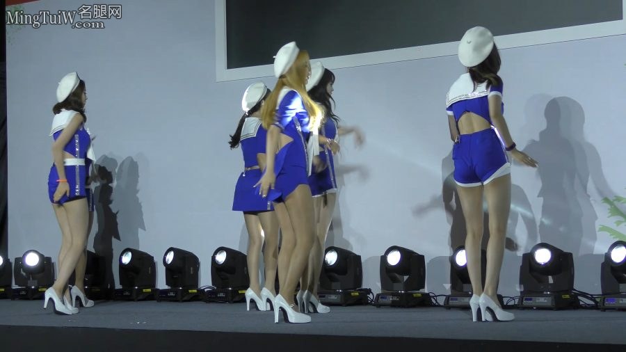 韩国美女组合T-ara六位的制服高跟美腿跳舞[网盘]（第6张/共12张）
