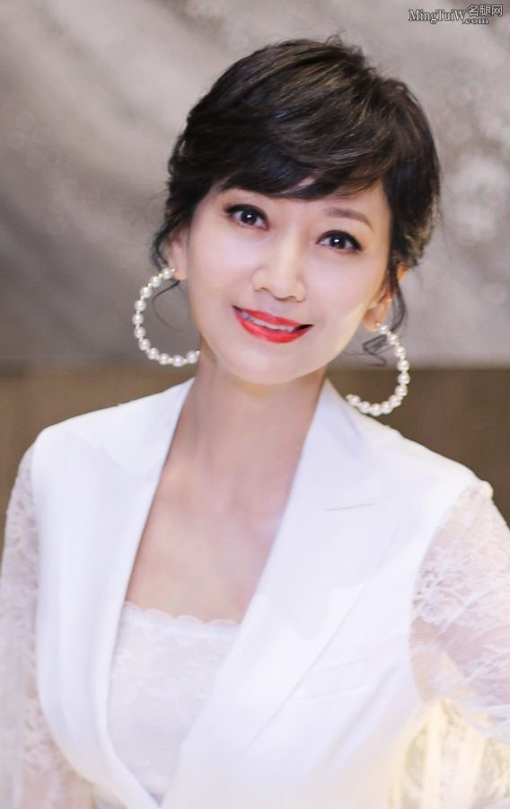 仙气十足的女星赵雅芝肤白貌美(13/13)