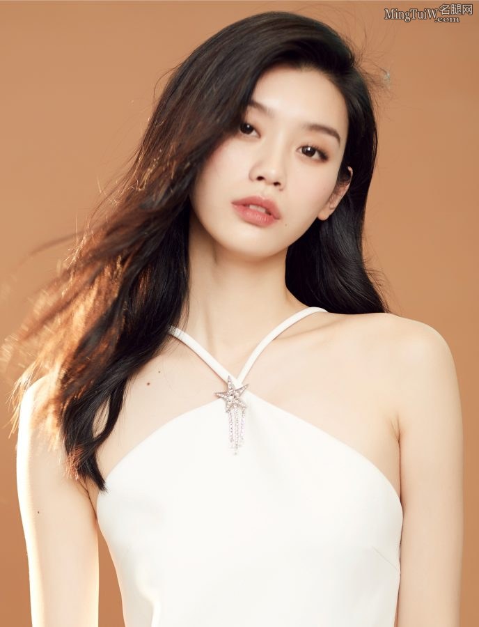 奚梦瑶长腿玉足美肩超模果真无与伦比(4/8)