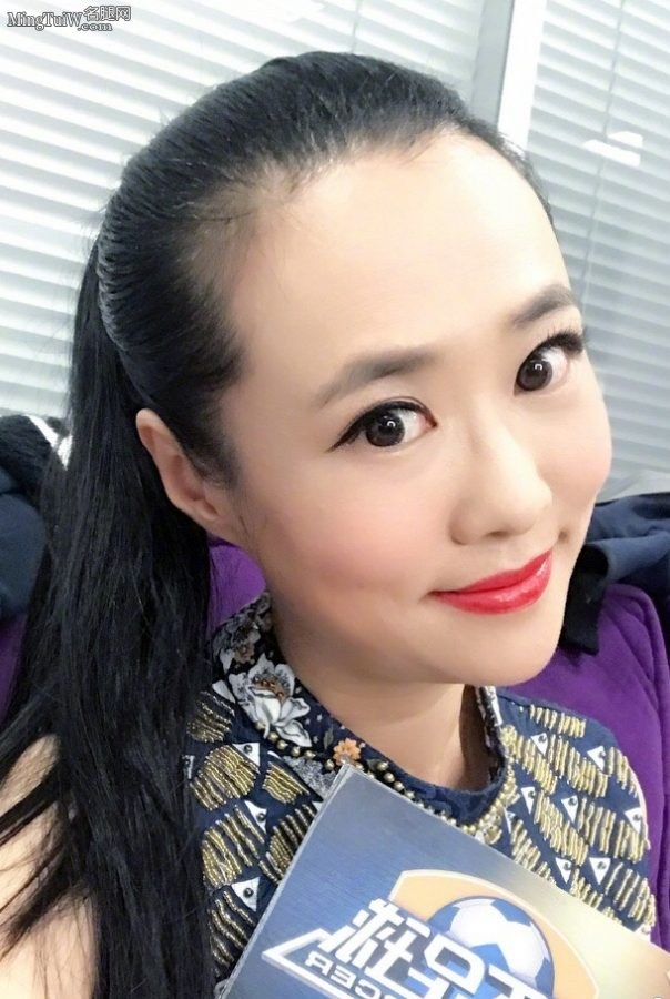 美女主播王曦梁修长的美腿可玩一整年(3/4)