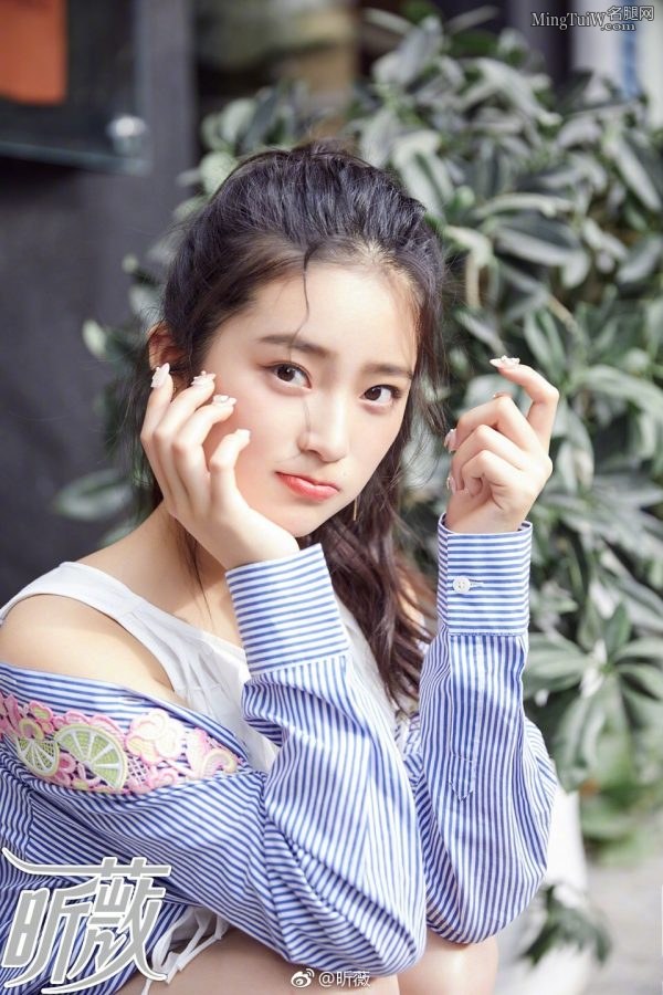 清甜蜜桃美少女柴蔚玉腿修长(2/7)