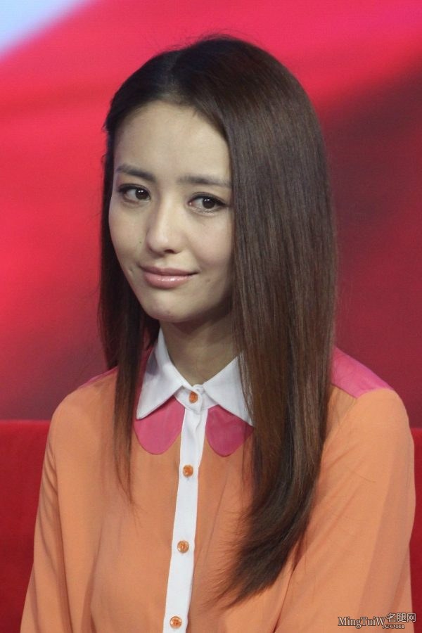 佟丽娅早年露腿照片可怜清纯的大美女(6/9)