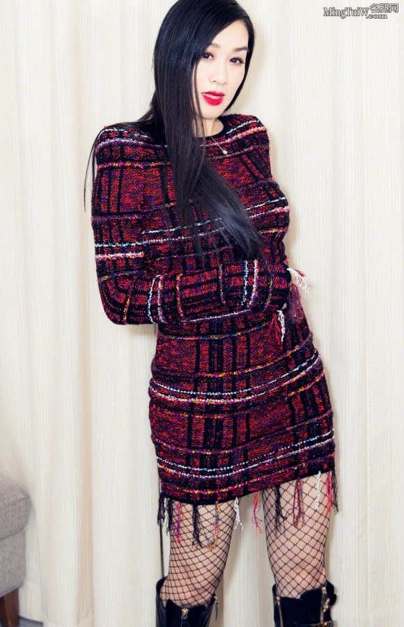 性感女神钟丽缇黑丝网袜靴子长腿(4/9)