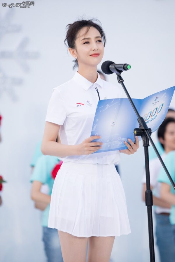 比少女有韵味比少妇清纯的佟丽娅(6/6)