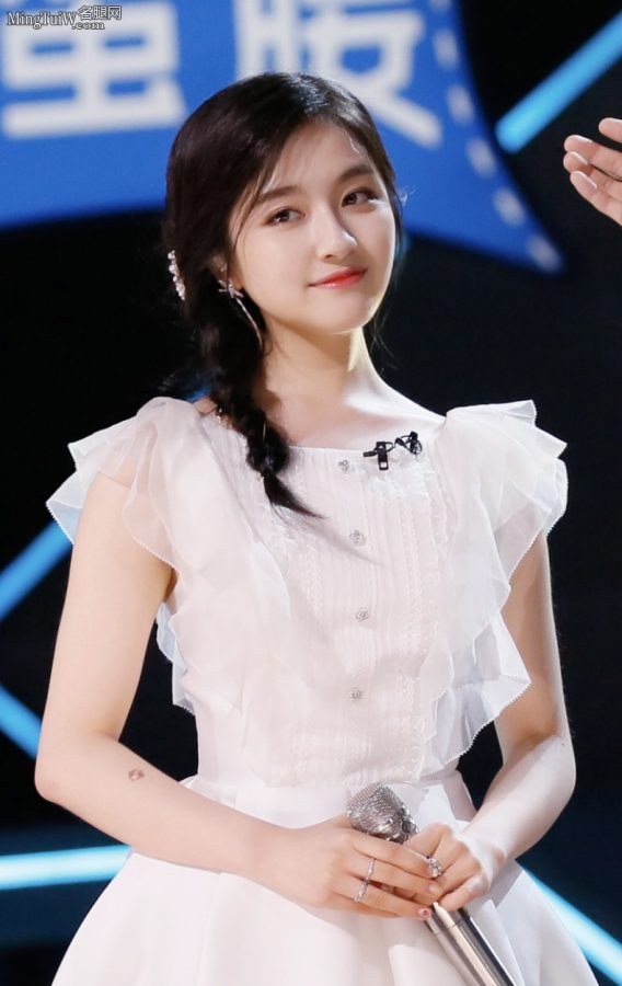 纯美可爱的小甜豆李兰迪仙女裙配高跟鞋(6/9)