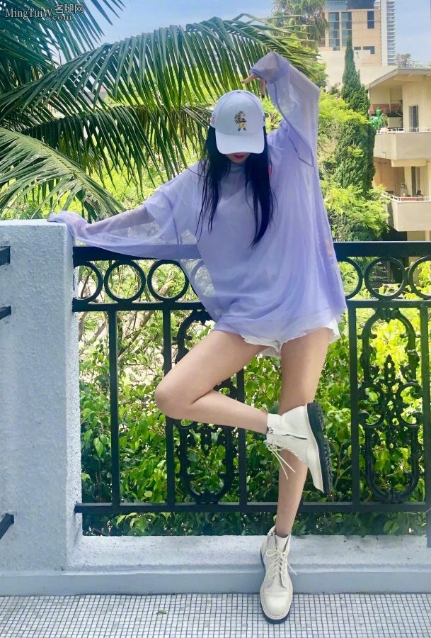 厉害了我的幂的美腿,悟天克斯的帽子好可爱(1/1)