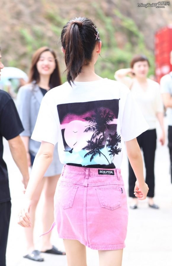 小姐姐陈瑶是漂亮的粉色系小妞(9/9)