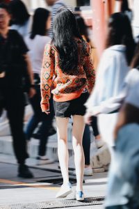杨幂的长腿从哪里拍都是那么完美
