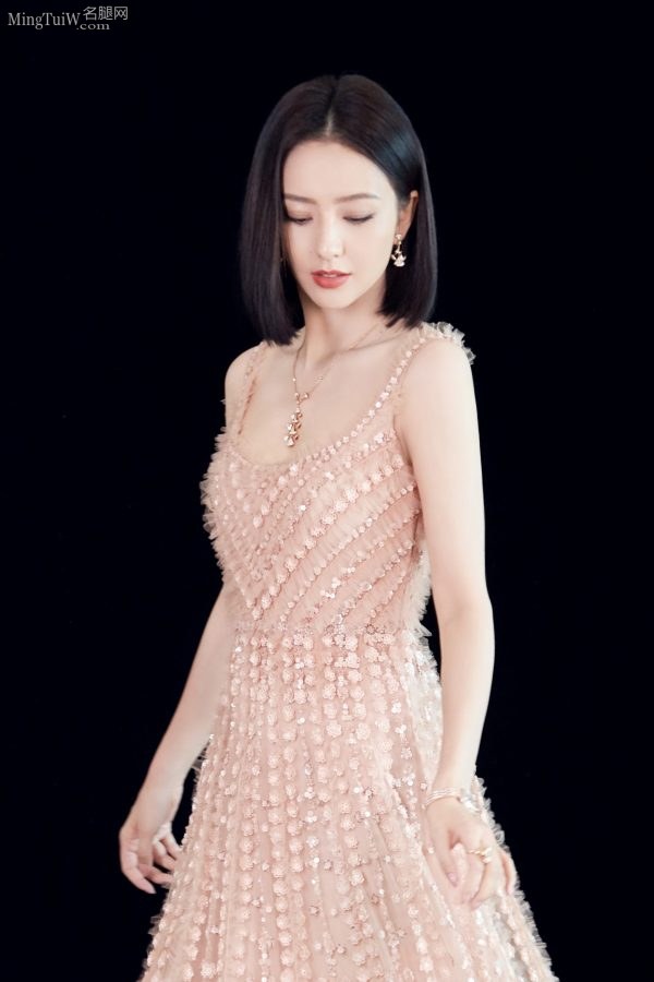 这次不看腿 来欣赏佟丽娅的绝世美颜(6/15)