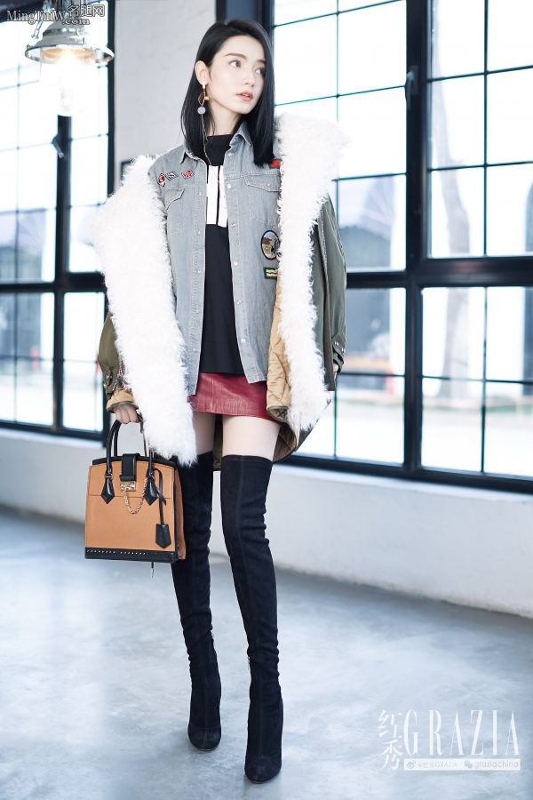 代斯冬季外出私服各种秀美腿(2/5)