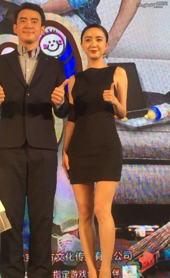 女星李倩超短裙夹麻花腿(6/7)