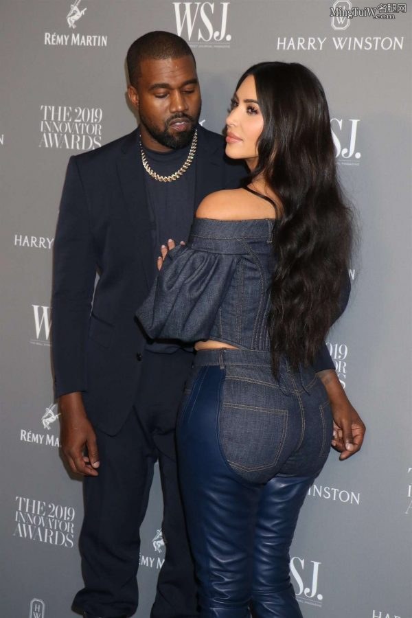 Kim Kardashian篮球般的大臀带给你强烈的视觉冲击（第13张/共16张）