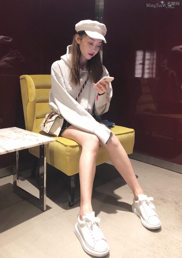 宣璐的这两条长腿也太好看了吧(2/2)