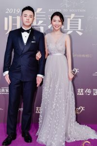 徐洁儿深沟写真 见到的都想盘她