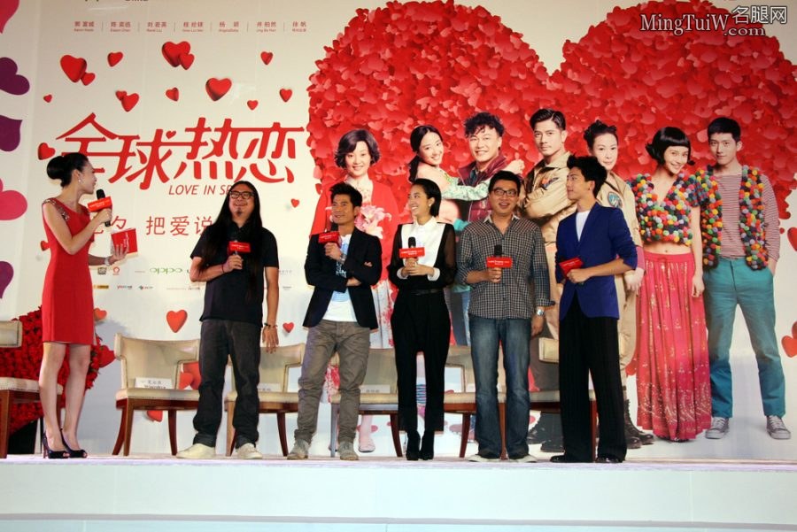 桂纶镁裤子里面穿了黑色裤袜(7/7)