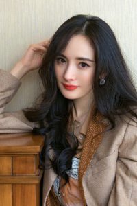 仙女幂芬芳的美足整齐的脚趾 小眼神儿太勾人