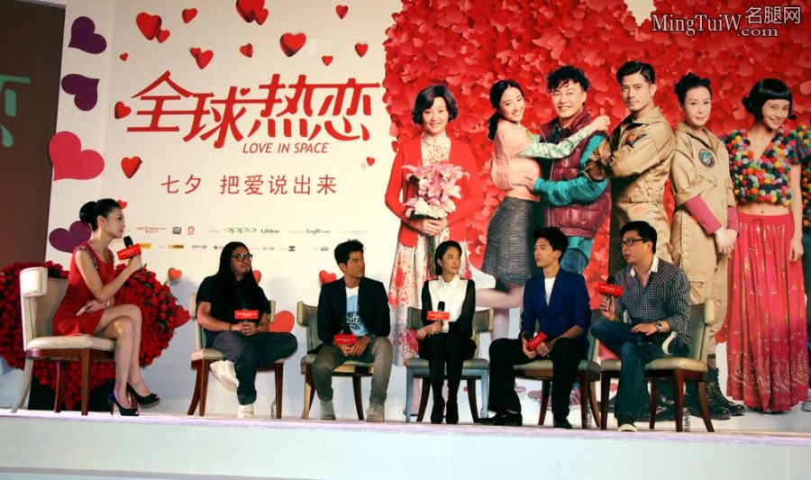 桂纶镁裤子里面穿了黑色裤袜(5/7)