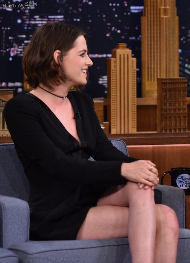Kristen Stewart高跟一穿 大腿一夹(7/7)