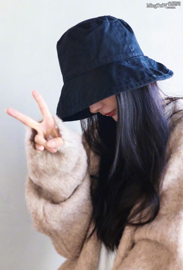 30多岁依旧少女感十足的大幂幂(2/2)