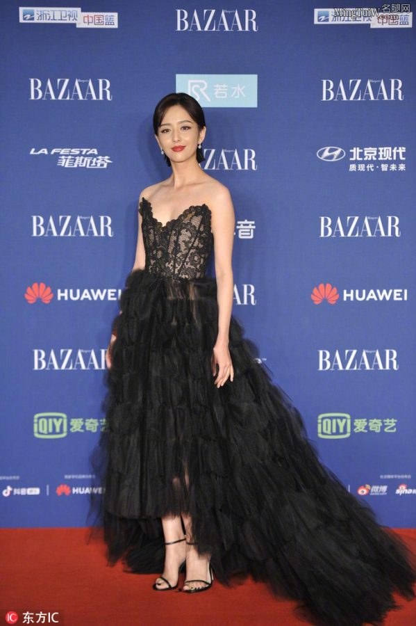 佟丽娅、辛芷蕾、白百何红毯新闻照片(2/9)