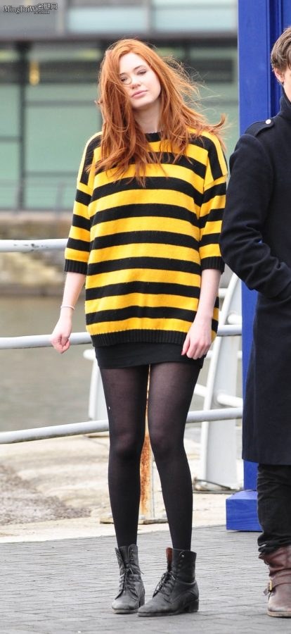 “星云”扮演者Karen Gillan美腿好身材(3/4)