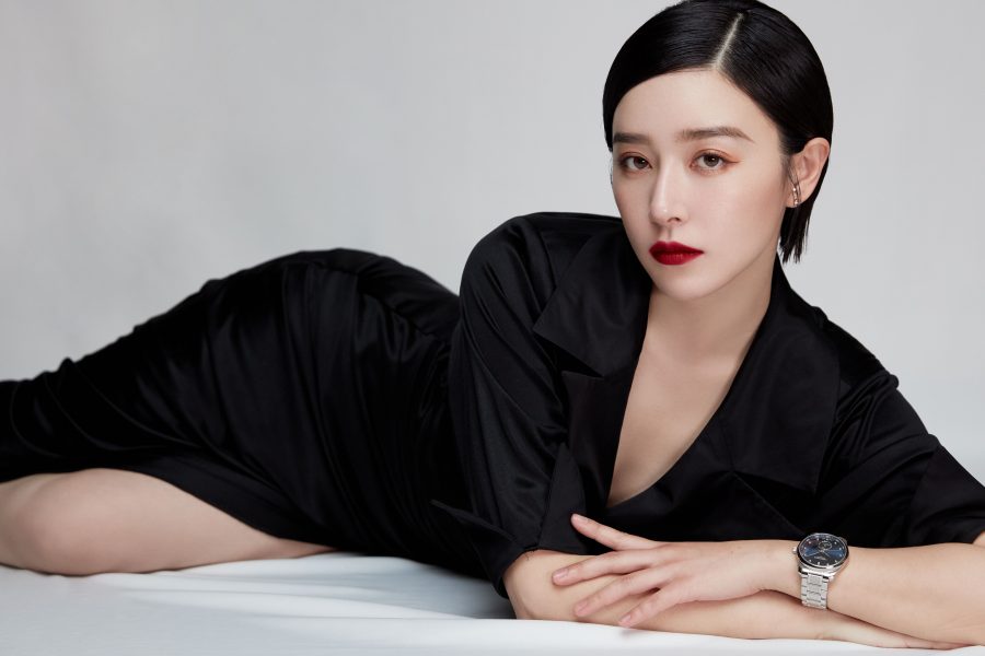 阚清子开叉裙美腿代言名表活动现场图(4/11)