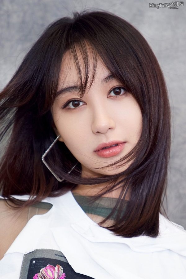 《跨界歌王》李菲儿精美的玉足(4/4)