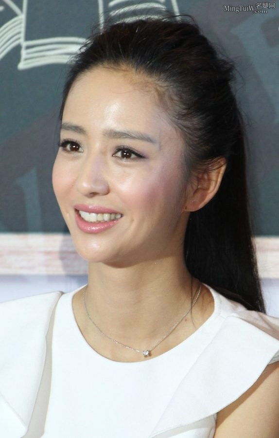 天生丽质佟丽娅美腿高跟现场无修图(6/7)