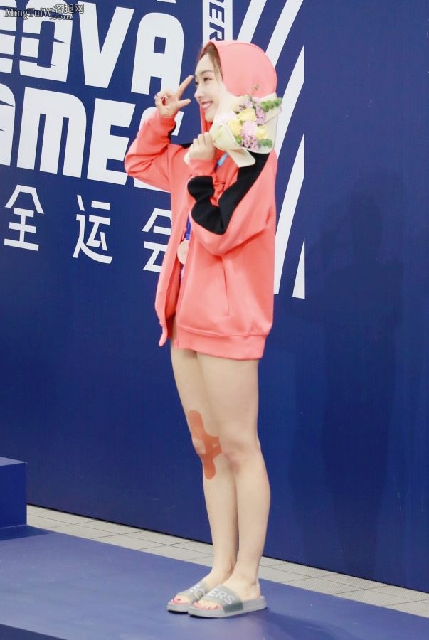 《超新星全运会》宣璐穿泳衣完美好身段完全展露(14/24)