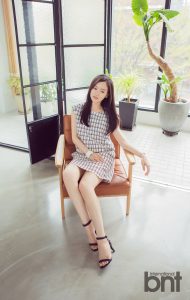 韩国女演员姜汉娜性感女神反转演绎小清新美腿写真