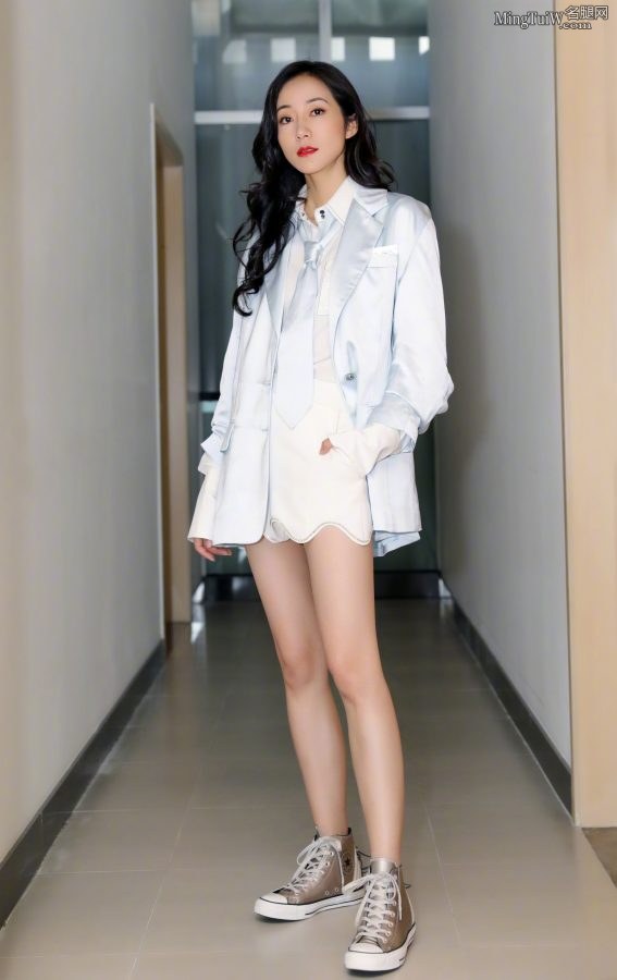韩雪大美女腿长就是吸睛(1/6)