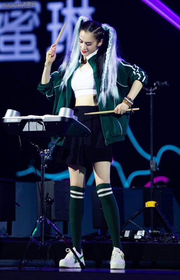 银发叛逆少女风黄圣依球袜运动鞋高抬腿(3/4)
