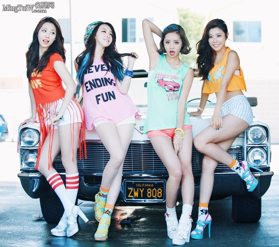 Girl’s Day组合可爱棉筒袜合集(7/7)