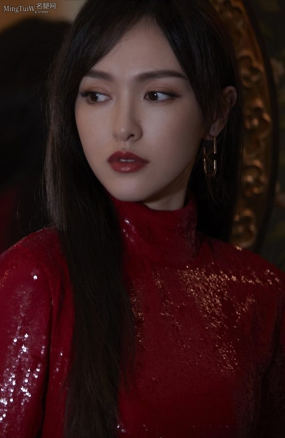 美女明星唐嫣高品质脚丫和可爱的小嘴(8/9)