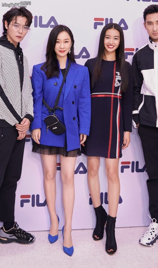 霍思燕大气秀美腿浑身上下散发女神气质(5/7)