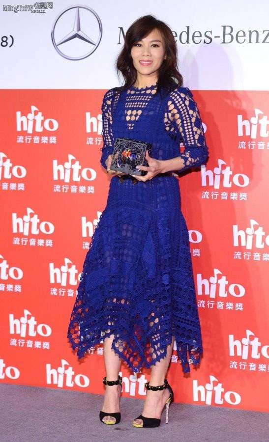 女歌手蔡健雅脚穿露趾高跟美腿半透(3/10)