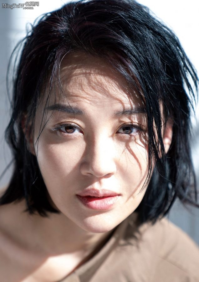 50岁许晴的白皙美脚有人喜欢吗？(4/4)
