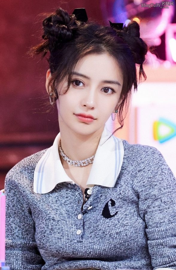 《心动的信号4》Angelababy杨颖白腿出击(4/5)