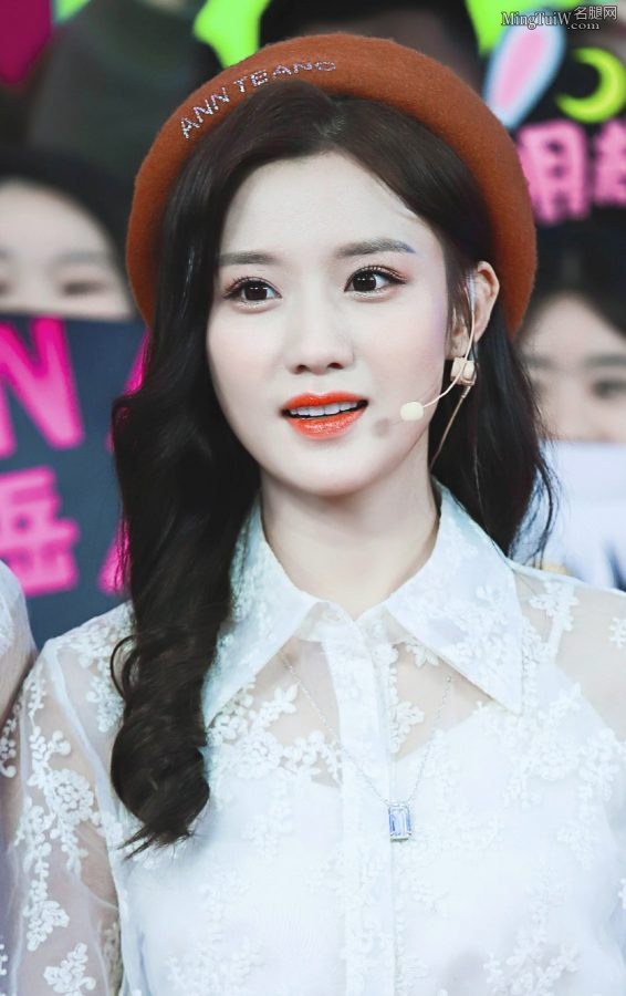 《创造101》陈意涵曼妙的美大腿(6/6)