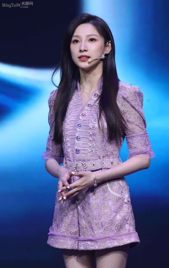 美腿小姐姐马凡舒这腿又直又长(4/5)