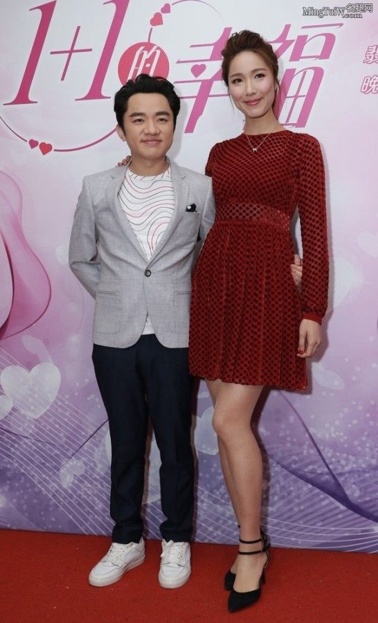李亚男你以前是多么爱穿丝袜(2/10)