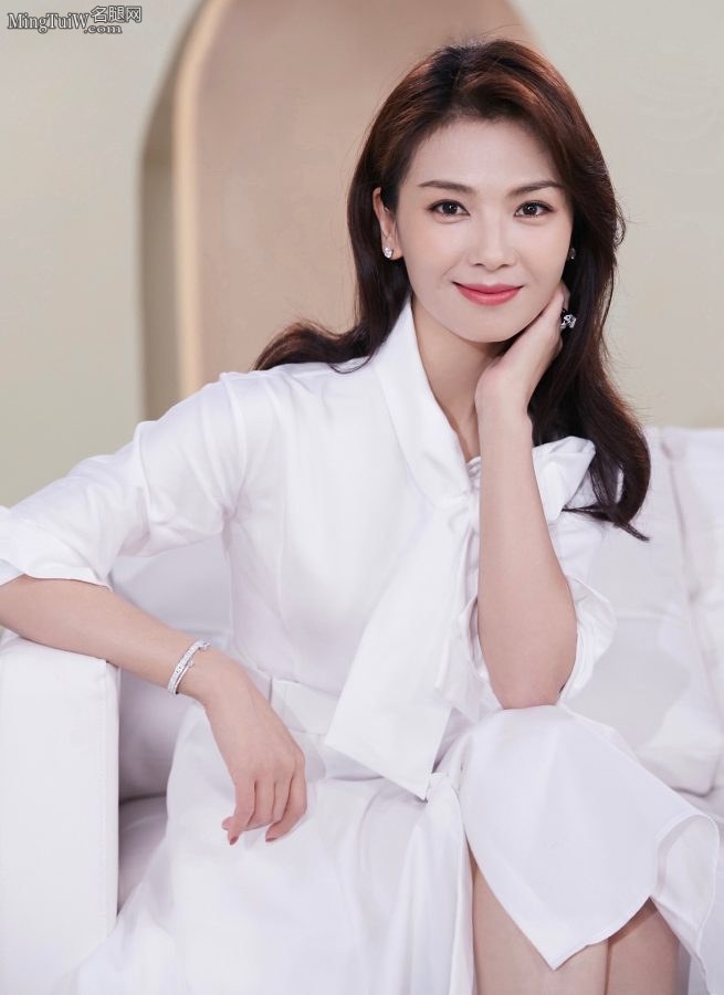 美刘涛涛姐玉腿美手人间极品(4/8)