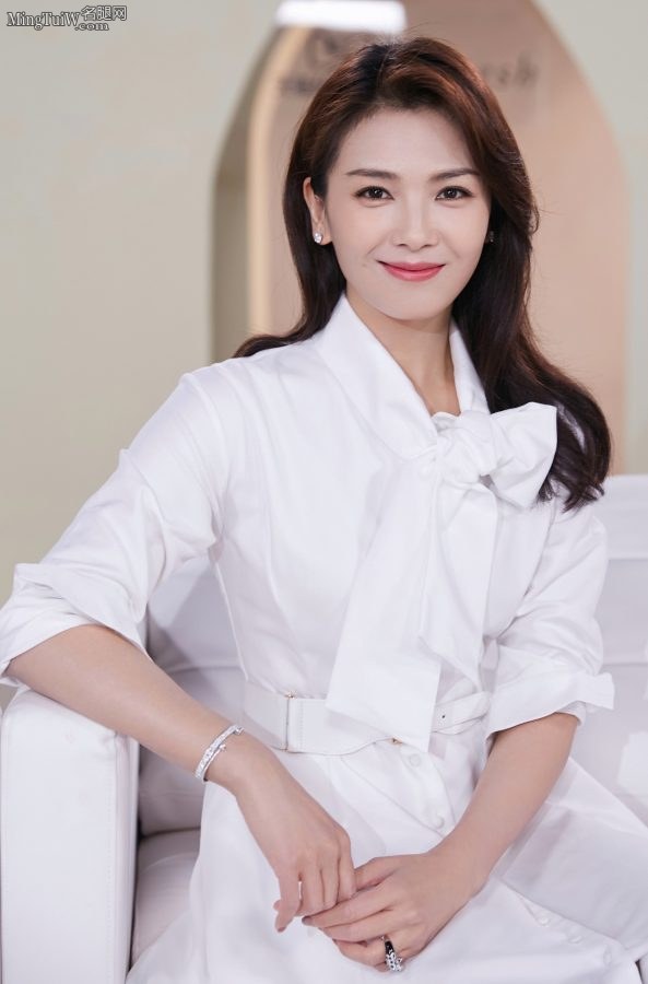 美刘涛涛姐玉腿美手人间极品(5/8)