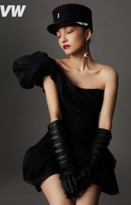 《VW》杂志张韶涵大长腿美照
